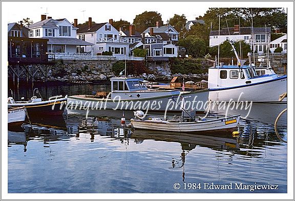 350116   Harbor in Rockport, Massachusetts 